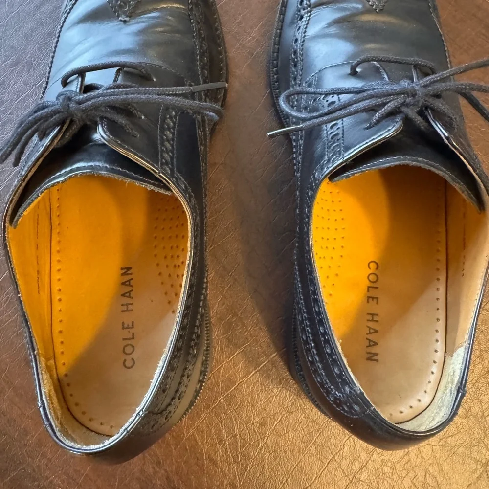 Cole Haan Men’s Giraldo Black Leather Wingtip Oxford/Derby Dress Shoe